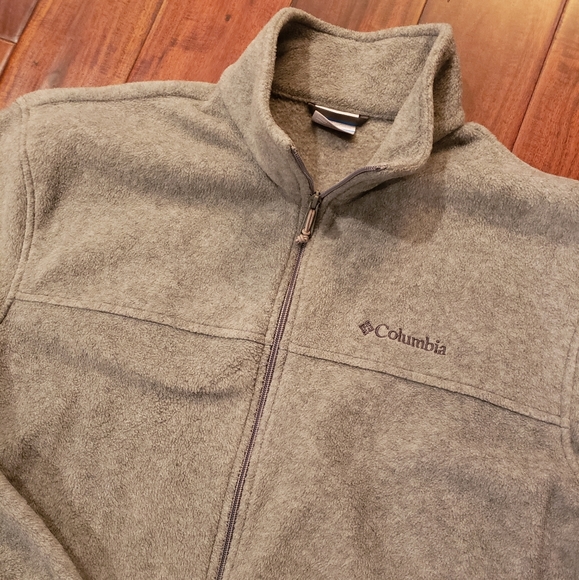 Columbia Fleece Jacket - Picture 2 of 4